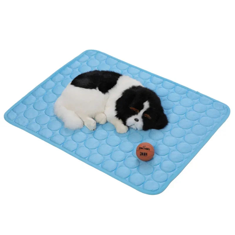 Summer Dog Mat Cooling Summer Pad Mat for Dogs Cat Washable Puppy Big Dog Ice Gel Bed Mattress Cool Mascotas Cushion Blanket