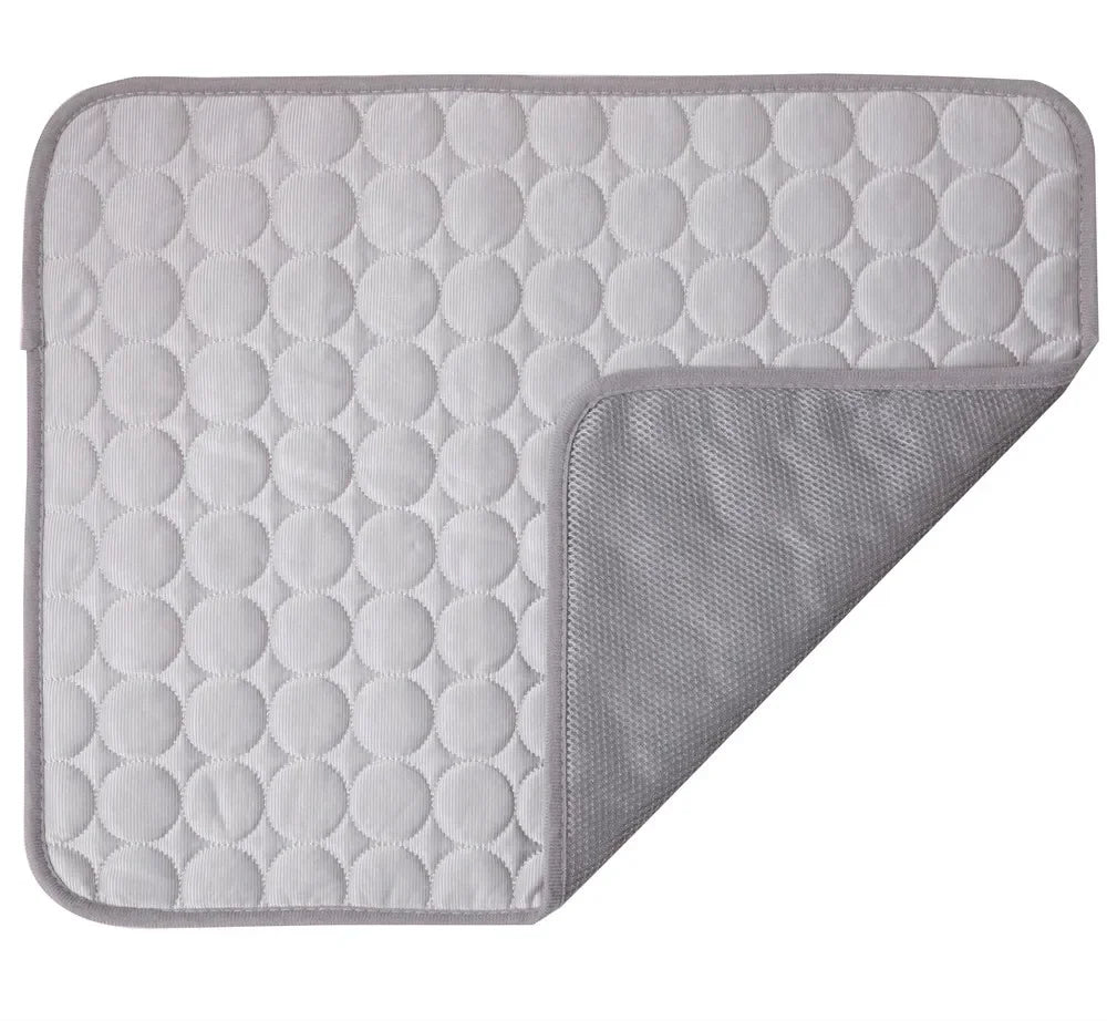Summer Dog Mat Cooling Summer Pad Mat for Dogs Cat Washable Puppy Big Dog Ice Gel Bed Mattress Cool Mascotas Cushion Blanket