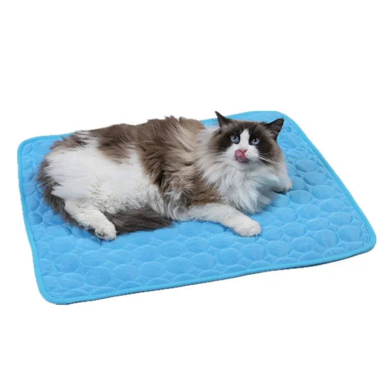 Summer Dog Mat Cooling Summer Pad Mat for Dogs Cat Washable Puppy Big Dog Ice Gel Bed Mattress Cool Mascotas Cushion Blanket