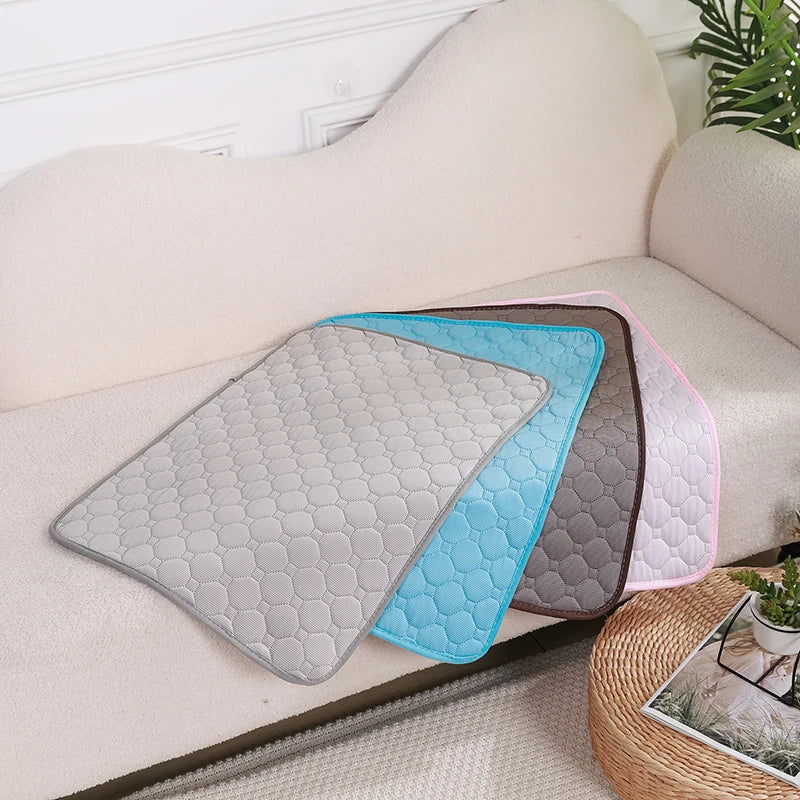 Dog Cooling Mat Summer Pet Cold Bed Sofa Waterproof Pee Pad Cooling Sleeping Pad for Small Medium Large Dogs Cat Ice Pad Blanket